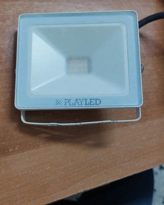Faro da 12 w playled