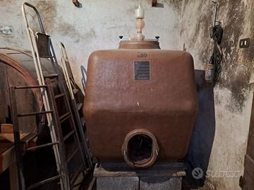 Tini in Vetroresina e Acciaio