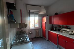 Bilocale arredato con balcone, garage e ascensore