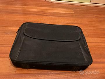 Borsa ETB porta PC portatile