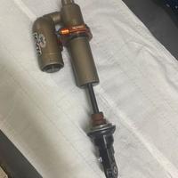 Monoammortizzatore kyb technical touch
