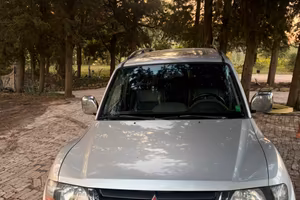 Mitsubishi Pajero 3.2 DI-D 160 CV 5P 7 POSTI