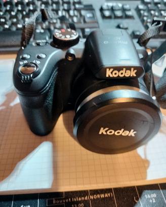 Kodak Pixpro AZ365