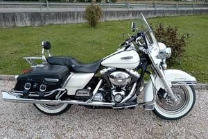 Harley davidson road king