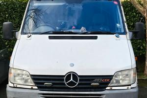Camper puro inglese Mercedes Sprinter 413 CDI 2002