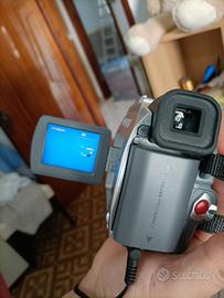telecamera Canon MV 600
