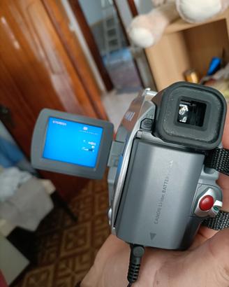 telecamera Canon MV 600