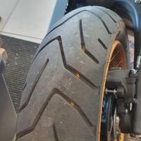 Pneumatici Bridgestone moto 150/70 R17; 90/90 R21