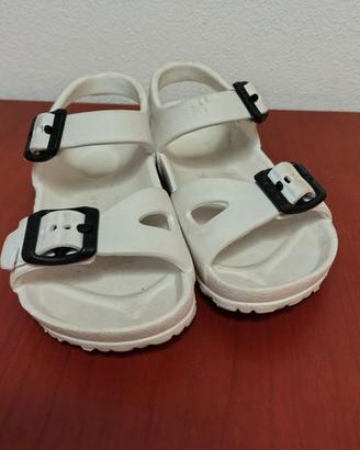 Sandaletti in plastica tipo Birkenstock