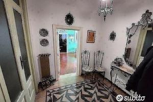 MANDURIA - Appartamento luminoso in zona centrale