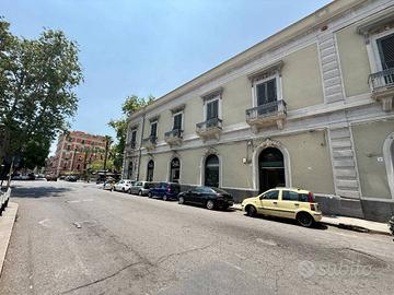 Bottega 160 mq (Piazza G. Verga)