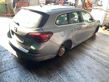 Ricambi Opel Astra J sw 1.7 cdti A17DTR 2012