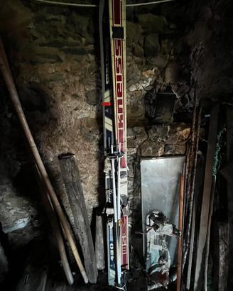 Coppia di sci vintage 25 euro