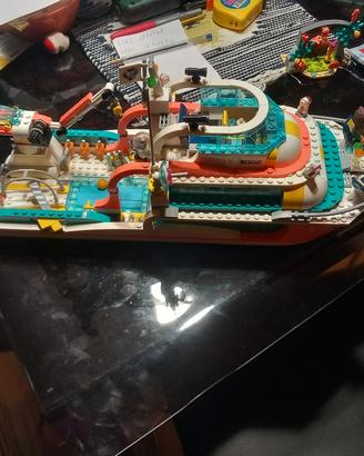 lego friends motoscafo di salvataggio 