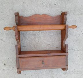 Antico portamattarello  con cassetto posta