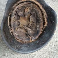 Elmetto tedesco con interno