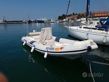 Gommone nautica led gs 680