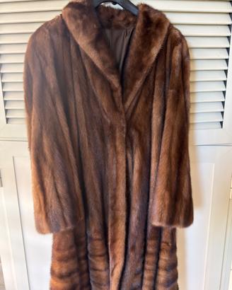 Pelliccia di visone da donna