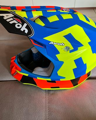 Casco Airoh