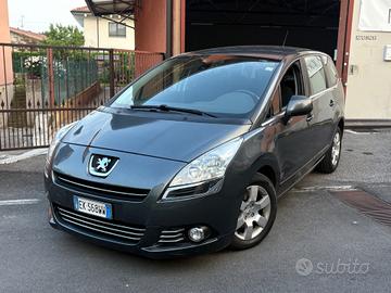 Peugeot 5008 2.0 HDi 150CV Active 7 POSTI
