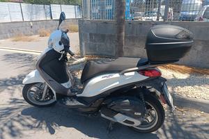 Piaggio Medley 150