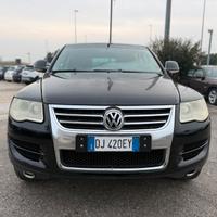 Volkswagen Touareg 2.5 R5 TDI DPF tiptronic Exclus