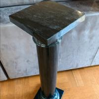 Capitello marmo nero venato