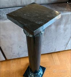 Capitello marmo nero venato