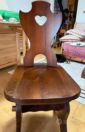 Sedie in legno tipo rustico