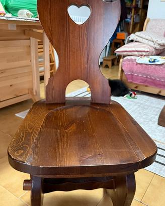 Sedie in legno tipo rustico