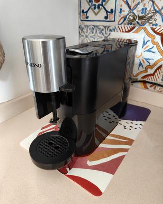 Macchina caffè Nespresso Atelier (perde acqua)