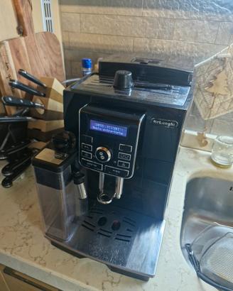 macchina caffè de longhi