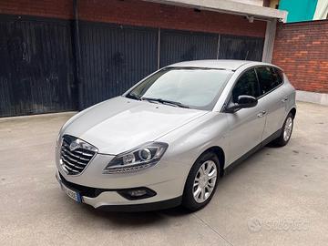 LANCIA Delta 1.6 MJT DPF Silver distribuzione es