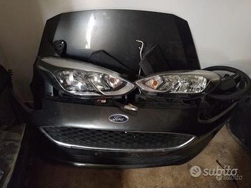 Muso frontale Ford fiesta 2017 fari led ricambi