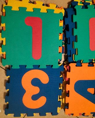 tappeto puzzle per bambini 
