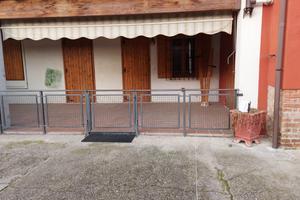 Ampio appartamento piano terra