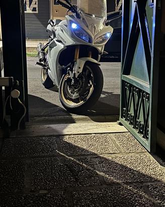 Yamaha Fazer 8 - 2012