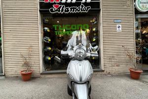 Piaggio Beverly 350