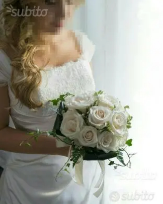 Abito da sposa con coda tg 42/44/46