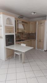 cucina  in  buono stato