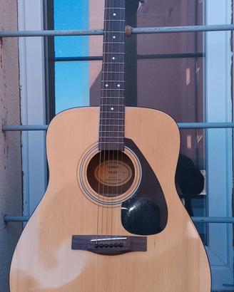 Chitarra Acustica Yamaha