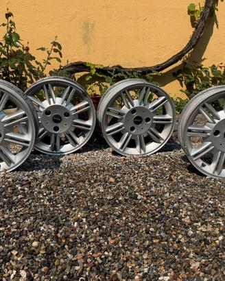 Cerchi in lega originali Smart 15” – 4 pezzi