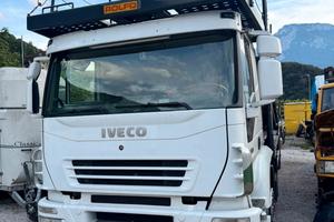 Iveco Stralis bisarca Rolfo 9 posti