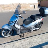 Piaggio Beverly 250