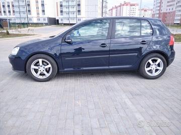 Volkswagen Golf 2.0 16V TDI 4motion con soli 108.0