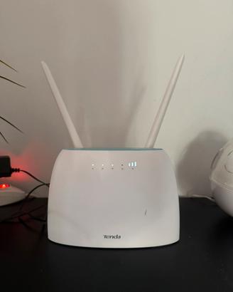 Router Tenda 4G con sim WIFi