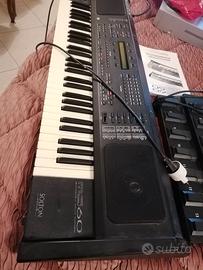 Tastiera solton ms60, più pedaliera