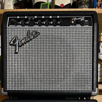 Amplificatore Fender Frontman 15G