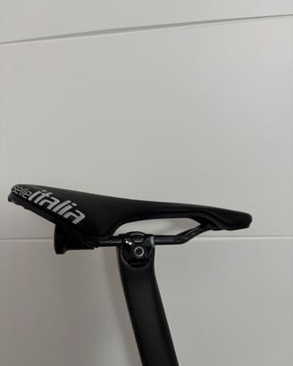 selle italia flite boost pro team carbon 143