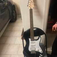 Chitarra elettrica +custodia +aplificatore